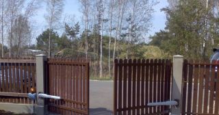 Купить распашные ворота из штакетника Аксай, цена от 2759 руб.